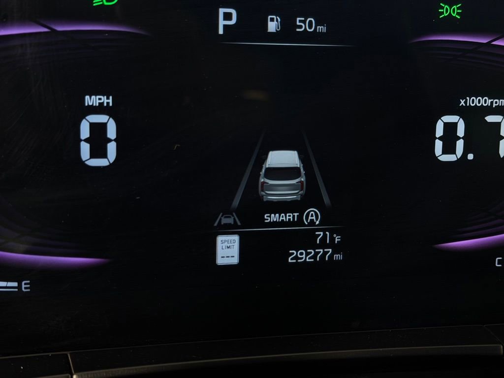 Used 2024 Kia Telluride S image 17