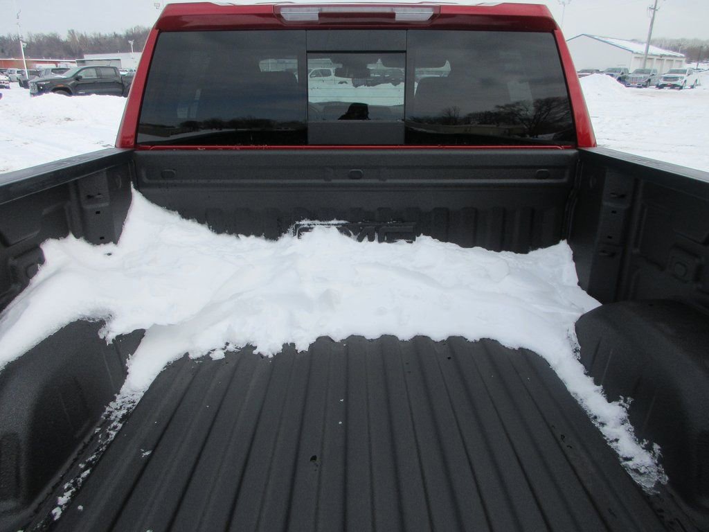 New 2026 GMC Sierra 1500 SLT w/ SLT Premium Plus Package image 7