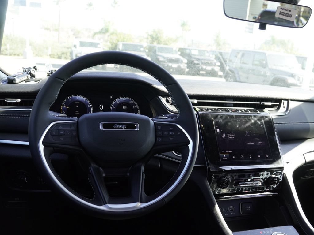 New 2026 Jeep Grand Cherokee Laredo X RWD image 29