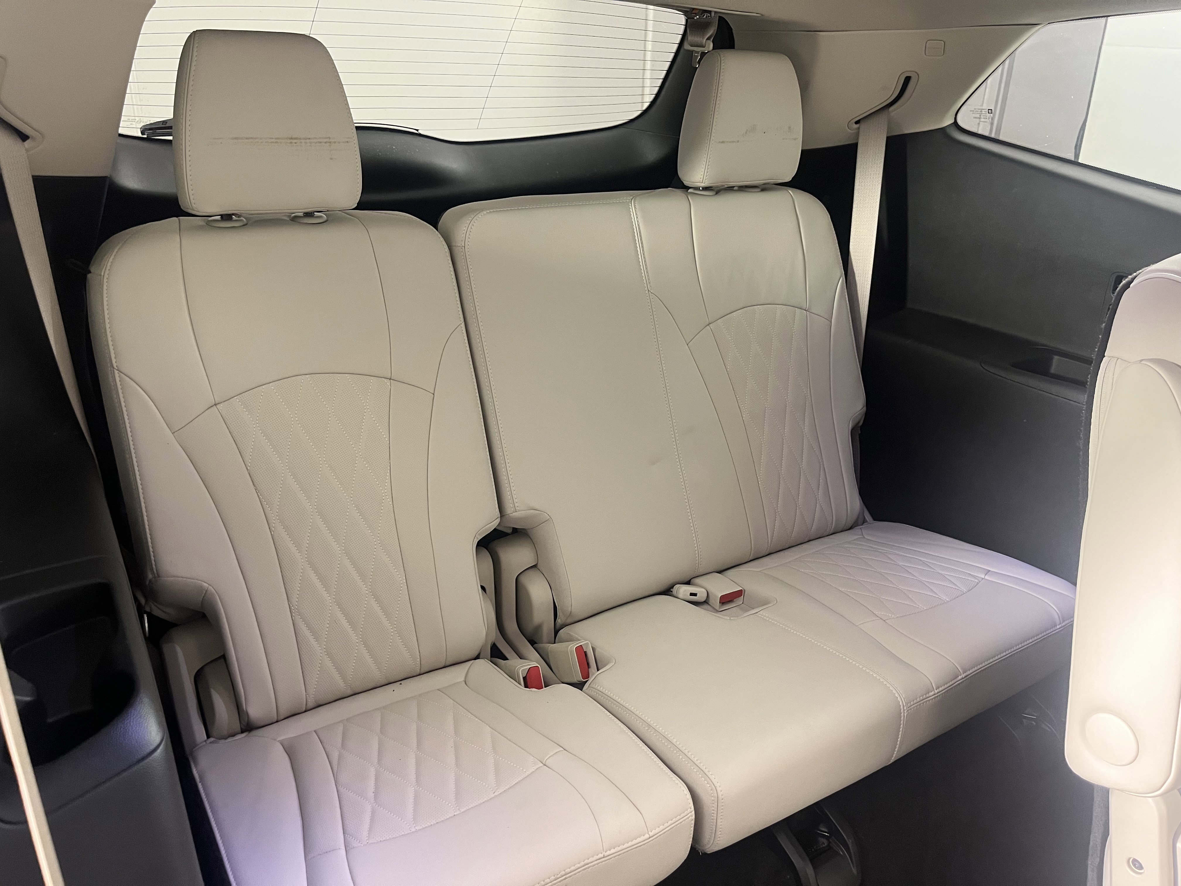 Used 2023 Buick Enclave Avenir w/ Avenir Technology Package image 27