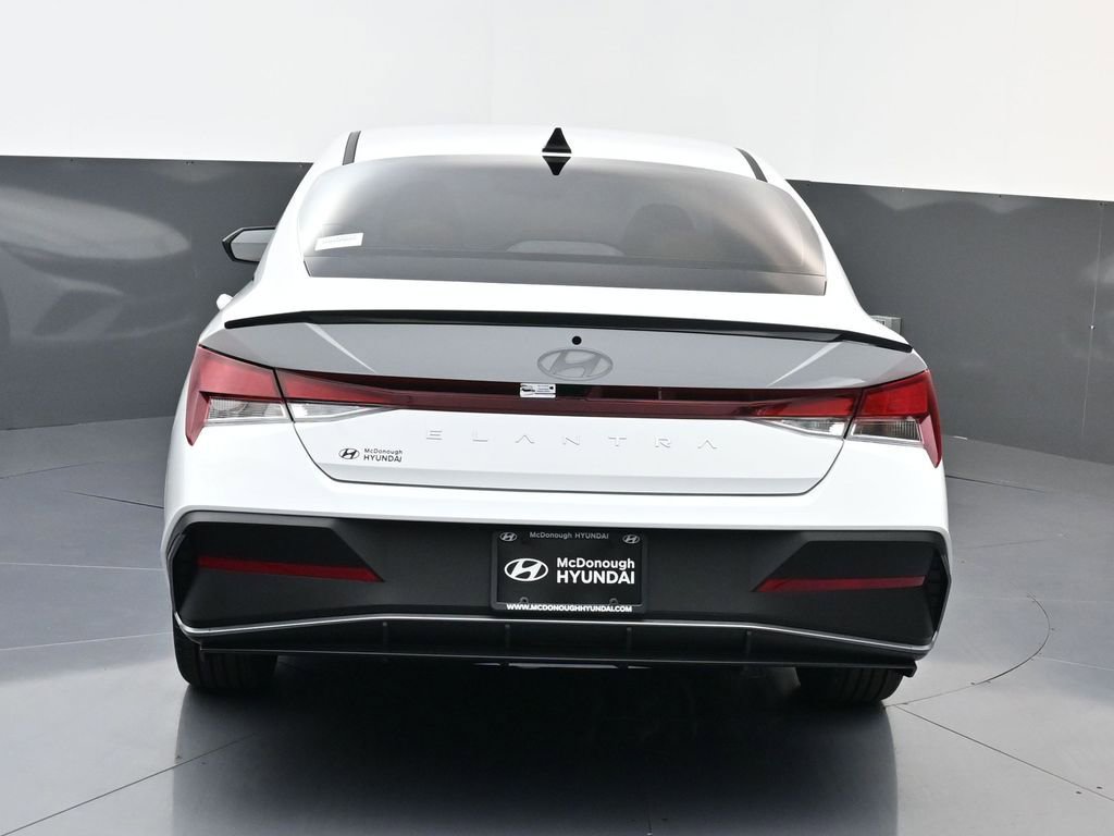 New 2026 Hyundai Elantra Sport FWD image 4