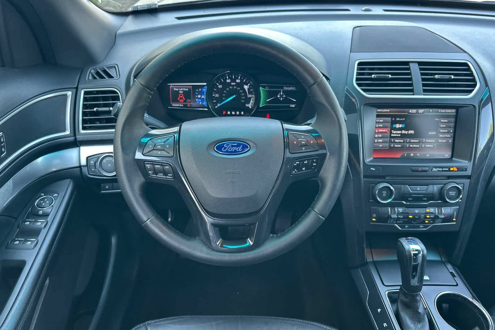 Used 2016 Ford Explorer XLT w/ Equipment Group 202A FWD image 14