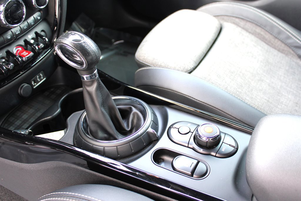 Used 2016 MINI Cooper Clubman image 25