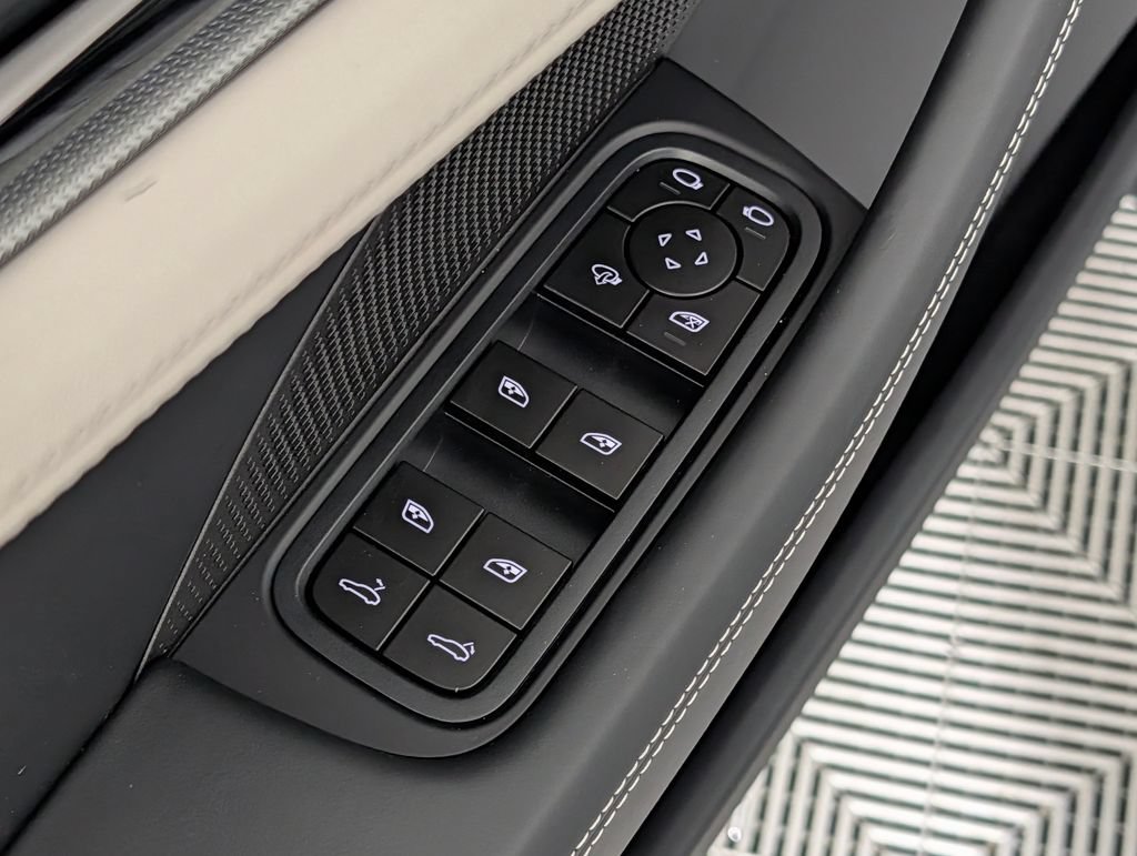 New 2026 Porsche Panamera 4 AWD/4WD image 27