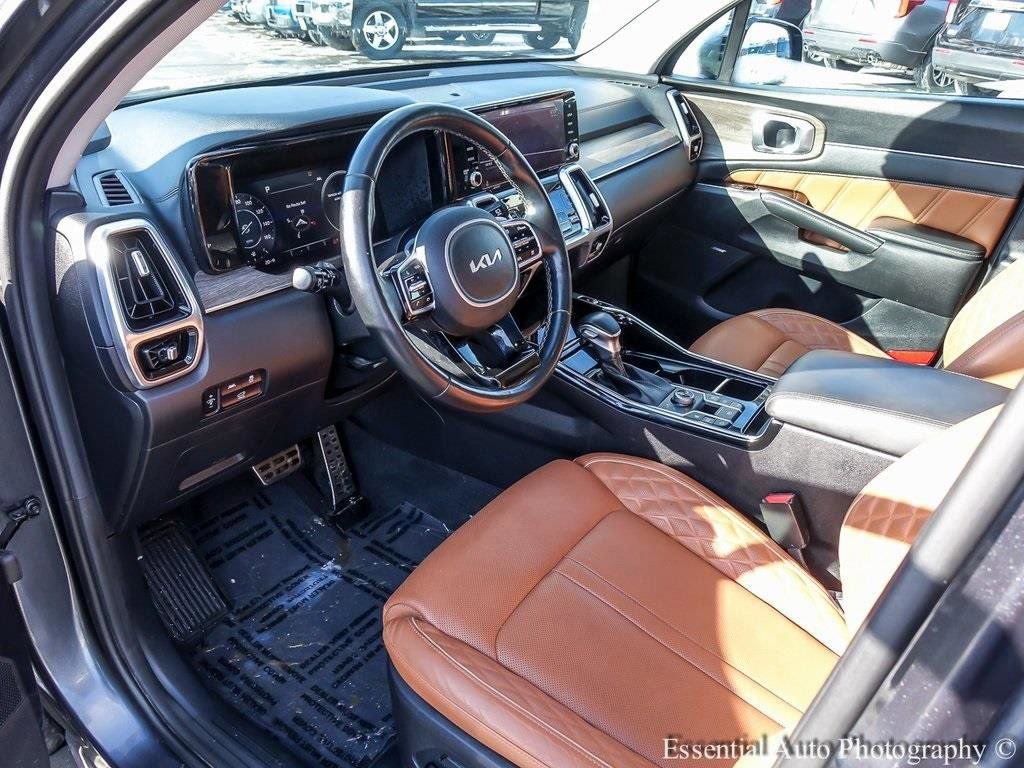 Used 2022 Kia Sorento SX Prestige w/ Rust Color Package image 10