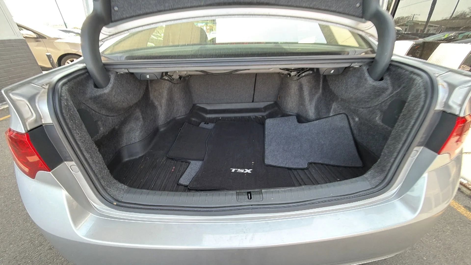 Used 2012 Acura TSX Sedan image 11