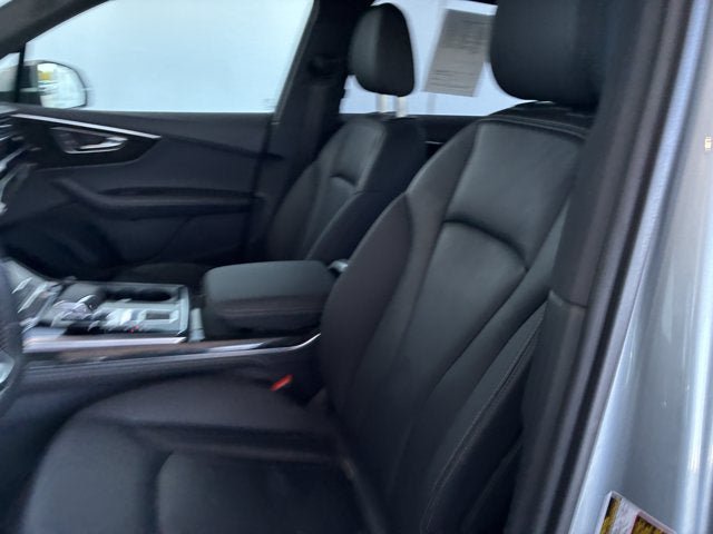 Used 2025 Audi Q7 3.0T Premium Plus AWD/4WD image 15