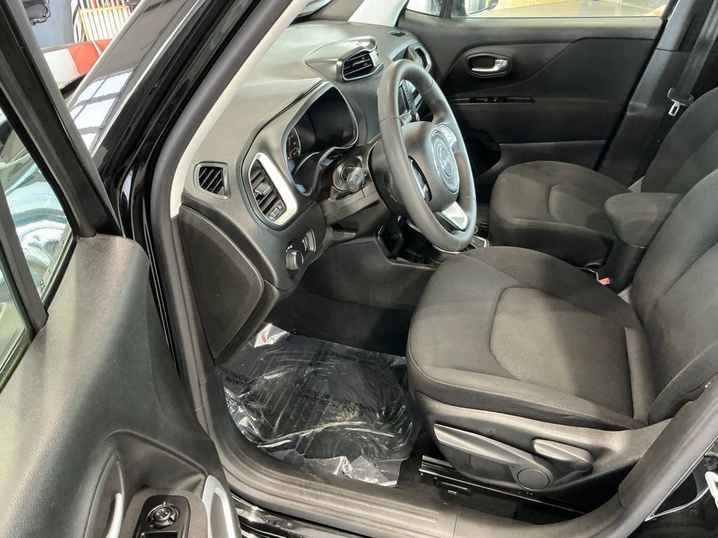 Used 2020 Jeep Renegade Sport w/ UConnect 7.0 Group image 3