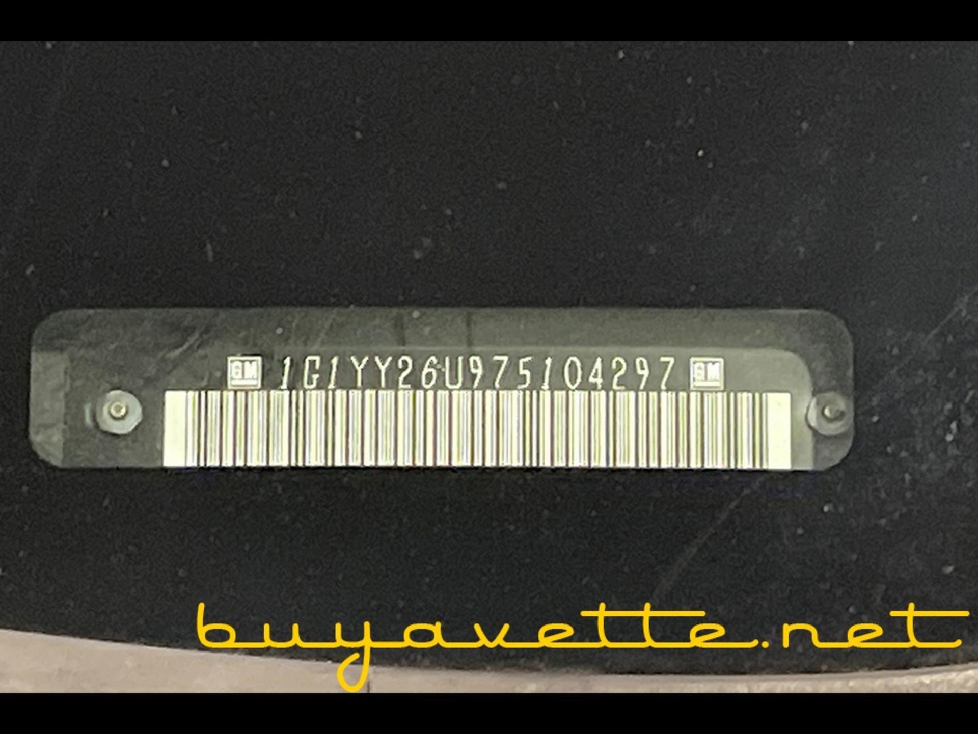 Used 2007 Chevrolet Corvette Coupe w/ Preferred Equipment Group image 26