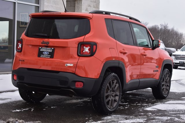 Used 2016 Jeep Renegade 75th Anniversary image 11