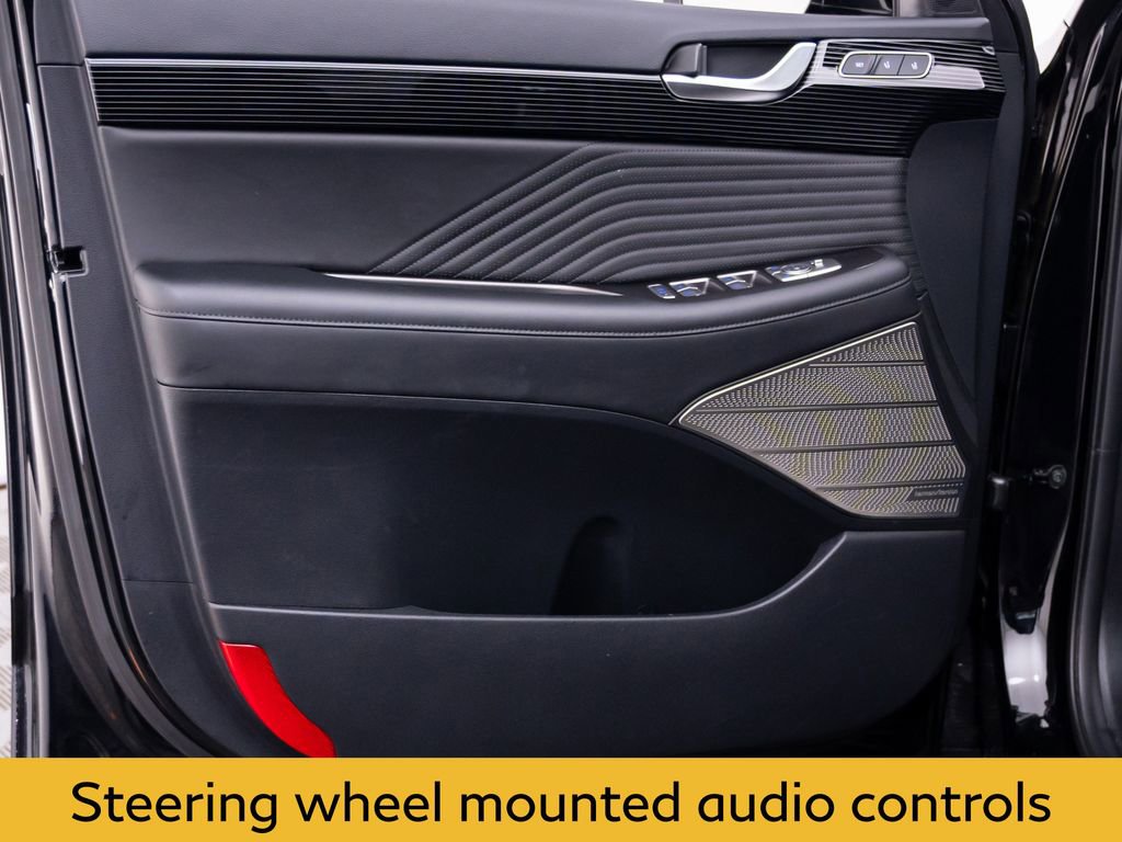 Used 2025 Hyundai Palisade Calligraphy AWD/4WD image 13