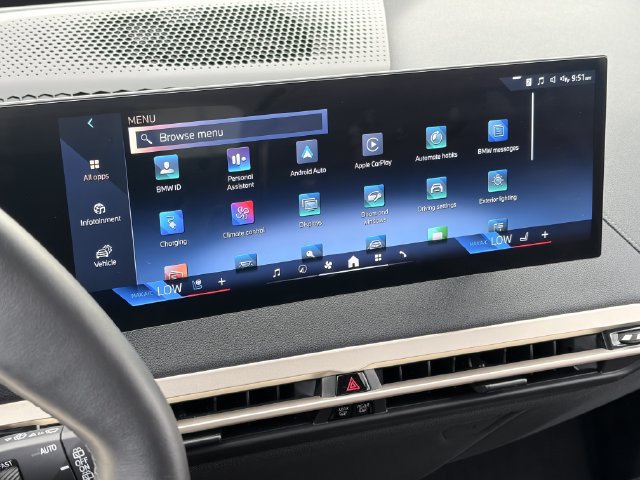 Certified 2026 BMW iX xDrive45 w/ Premium Package AWD/4WD image 28