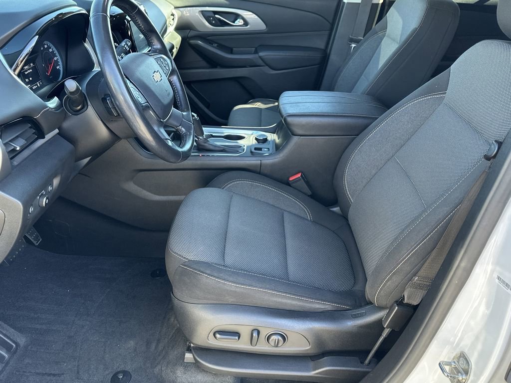 Used 2019 Chevrolet Traverse LT image 13