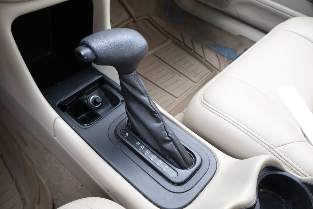 Used 2002 Chevrolet Impala LS w/ Preferred Equipment Group FWD image 28