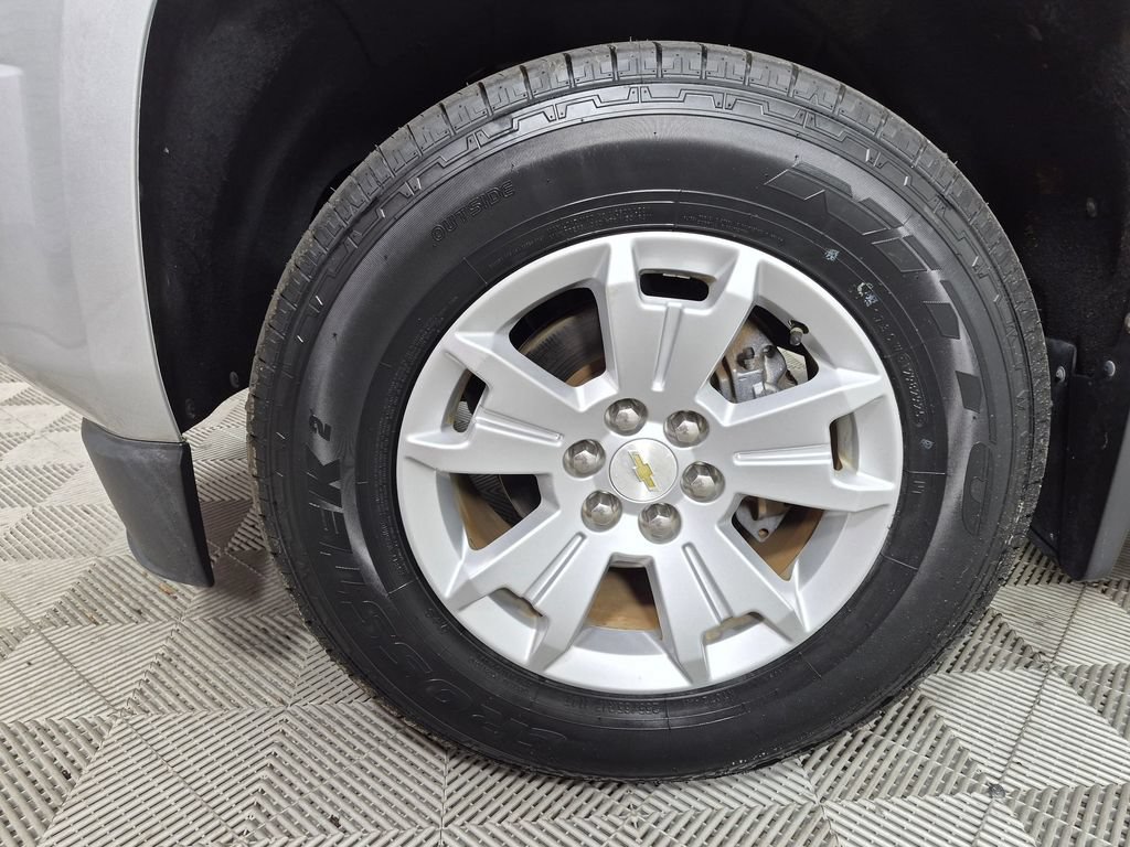 Used 2015 Chevrolet Colorado LT w/ Luxury Package RWD image 29