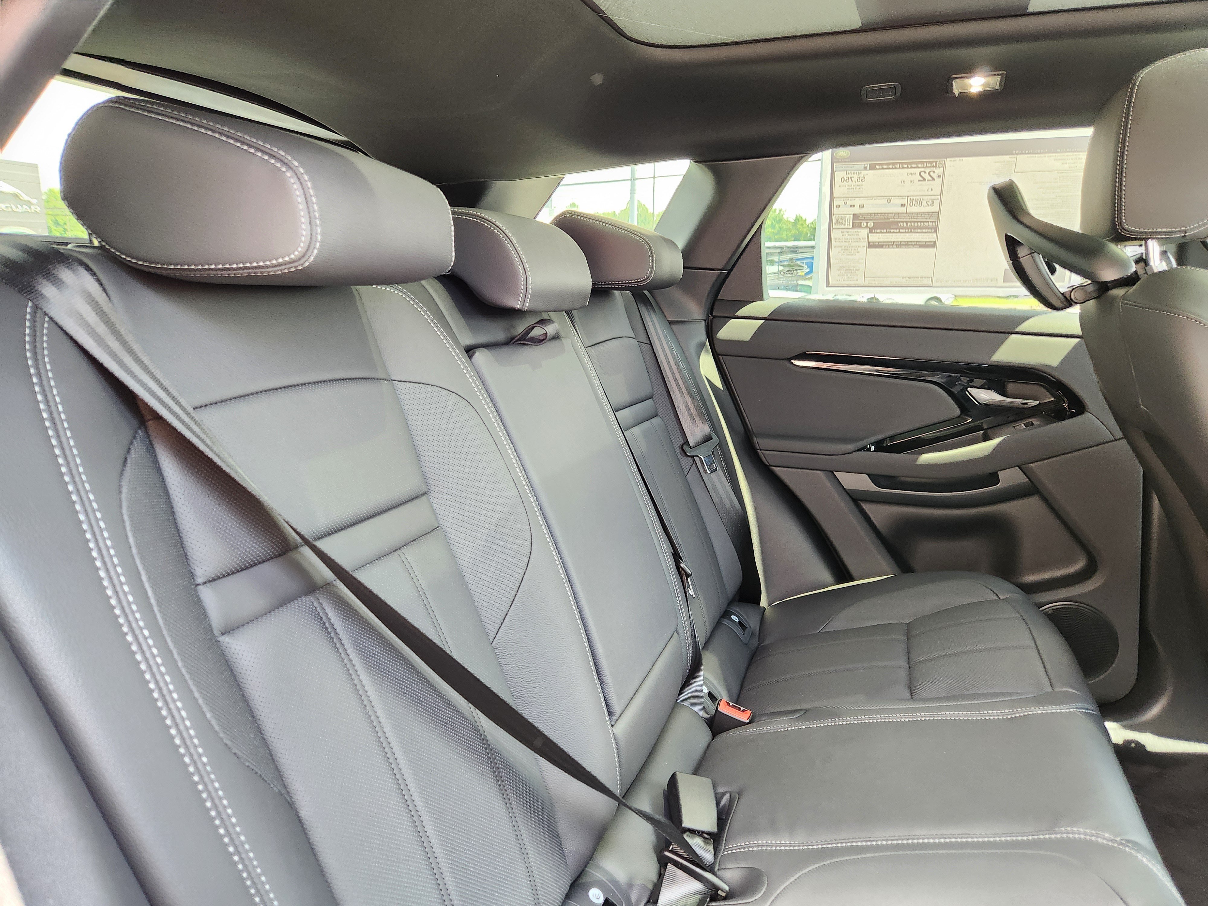 New 2026 Land Rover Range Rover Evoque Hoxton AWD/4WD image 10