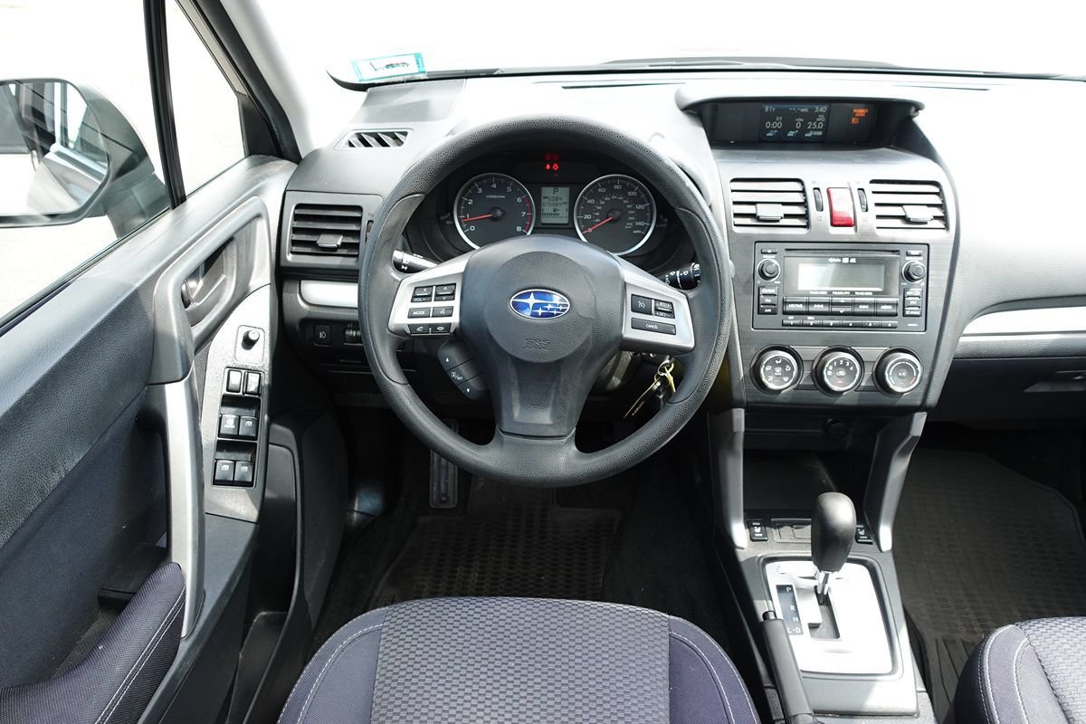 Used 2015 Subaru Forester 2.5i Premium w/ All-Weather Package AWD/4WD image 31