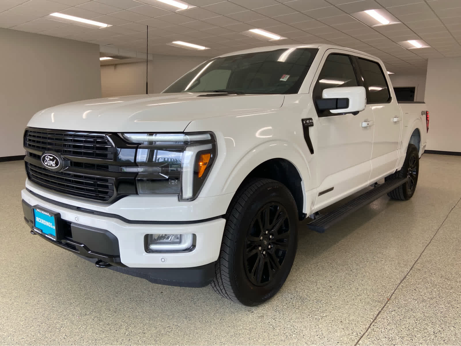 New 2025 Ford F150 Platinum image 1