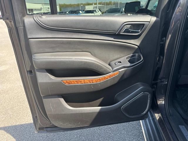 Used 2017 Chevrolet Suburban Premier image 16