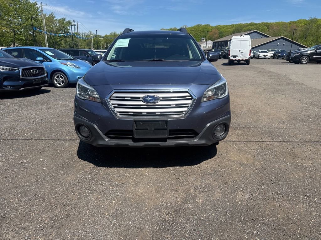 Used 2017 Subaru Outback 2.5i Premium AWD/4WD image 2