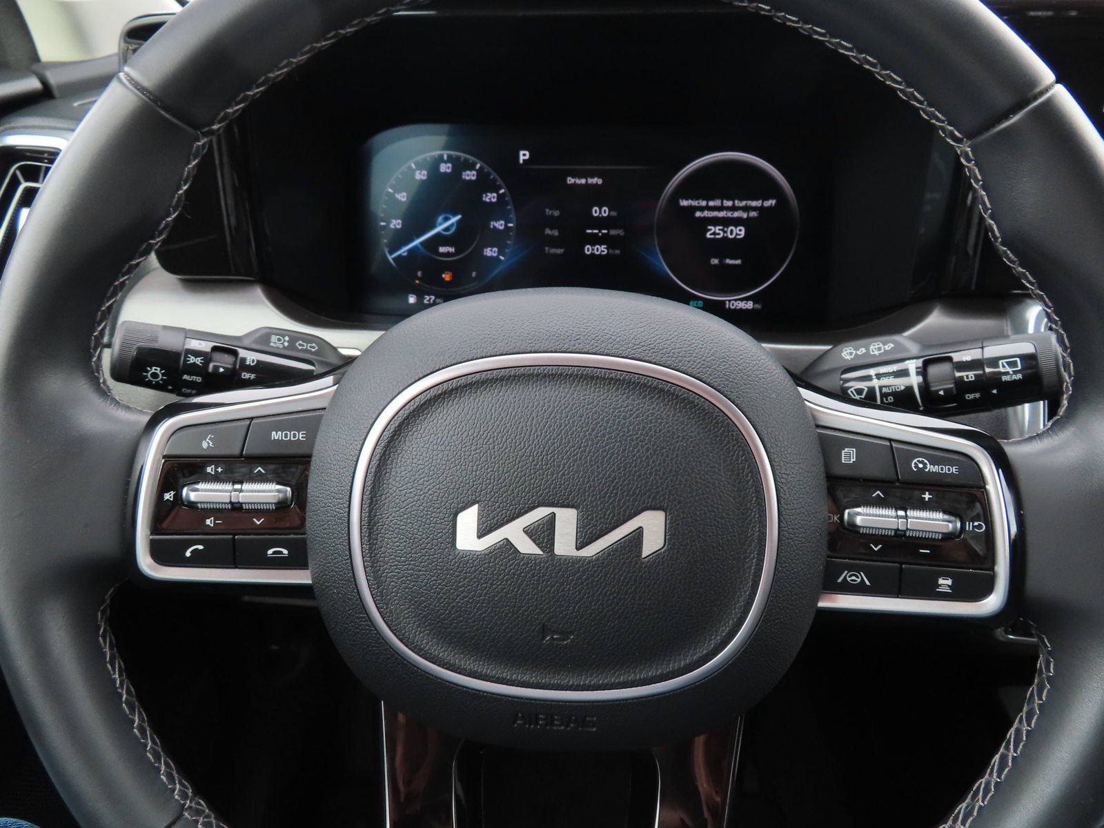 Used 2023 Kia Sorento SX AWD/4WD image 22