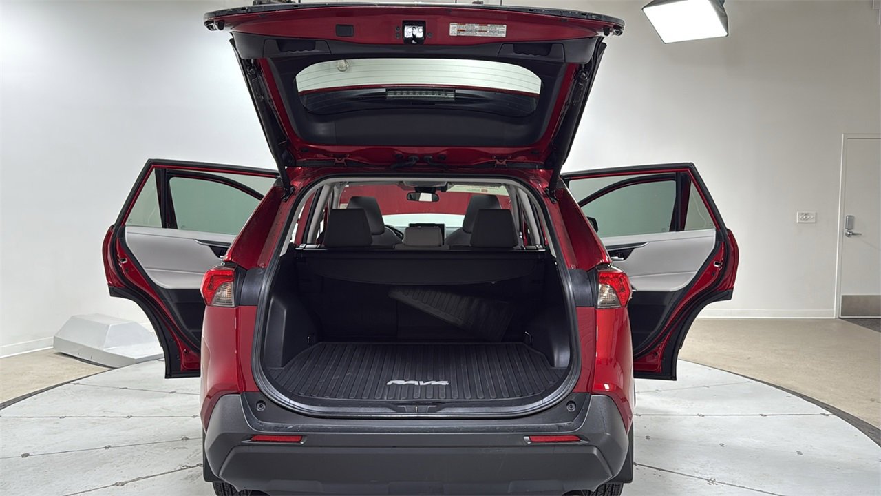Certified 2025 Toyota RAV4 XLE w/ Convenience Package image 16