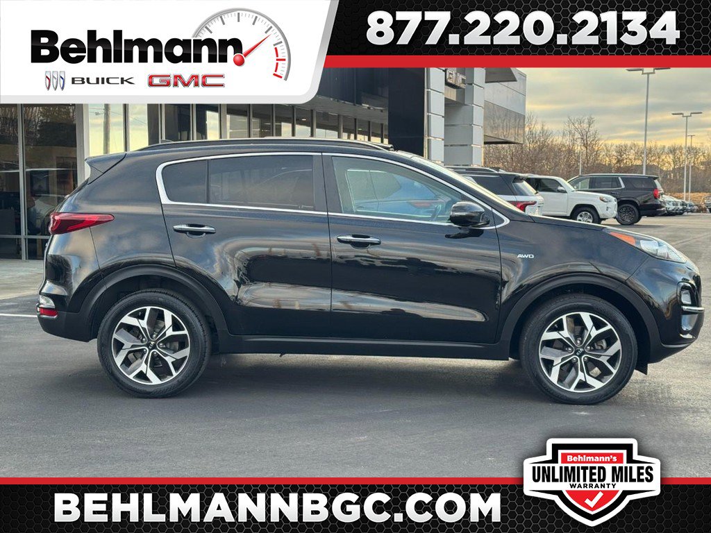 Used 2022 Kia Sportage EX image 1