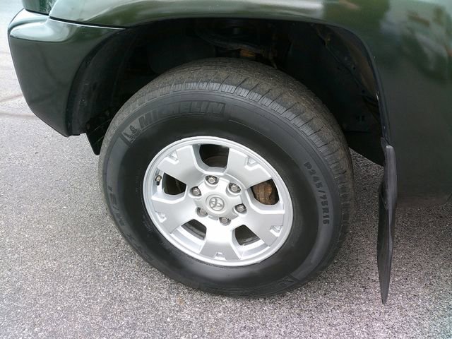 Used 2012 Toyota Tacoma 4x4 Access Cab V6 w/ SR5 Pkg image 10