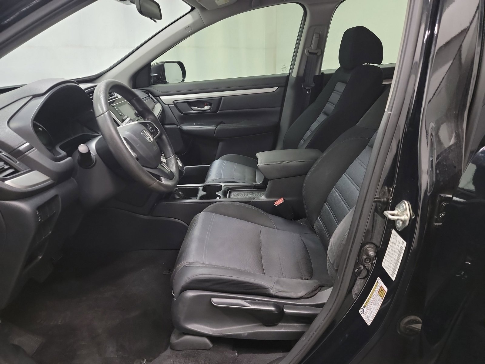 Used 2019 Honda CR-V LX image 12