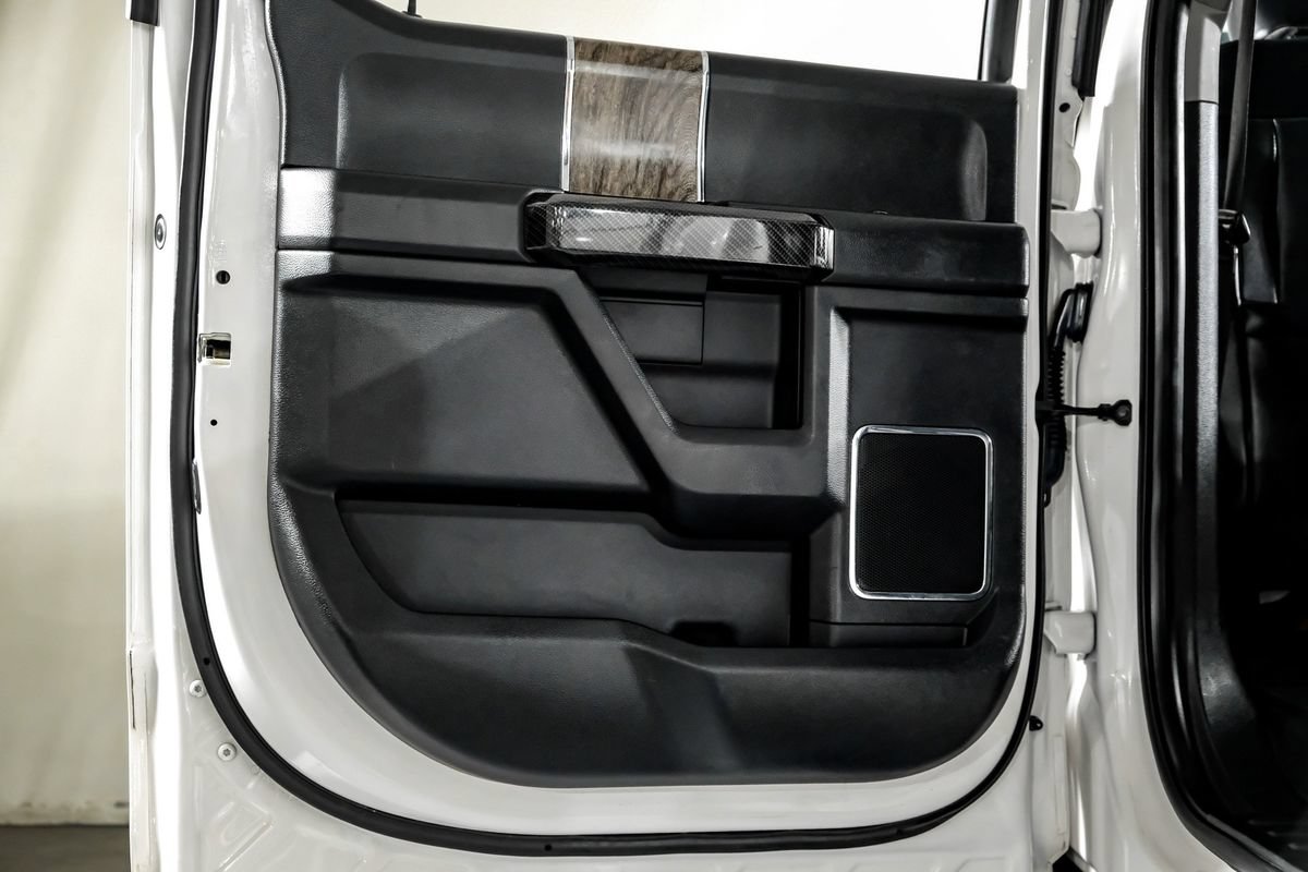 Used 2019 Ford F250 Lariat w/ Lariat Ultimate Package AWD/4WD image 37