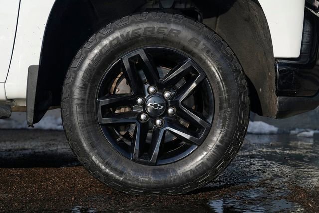 Used 2020 Chevrolet Silverado 1500 Custom Trail Boss w/ Custom Convenience Package image 12