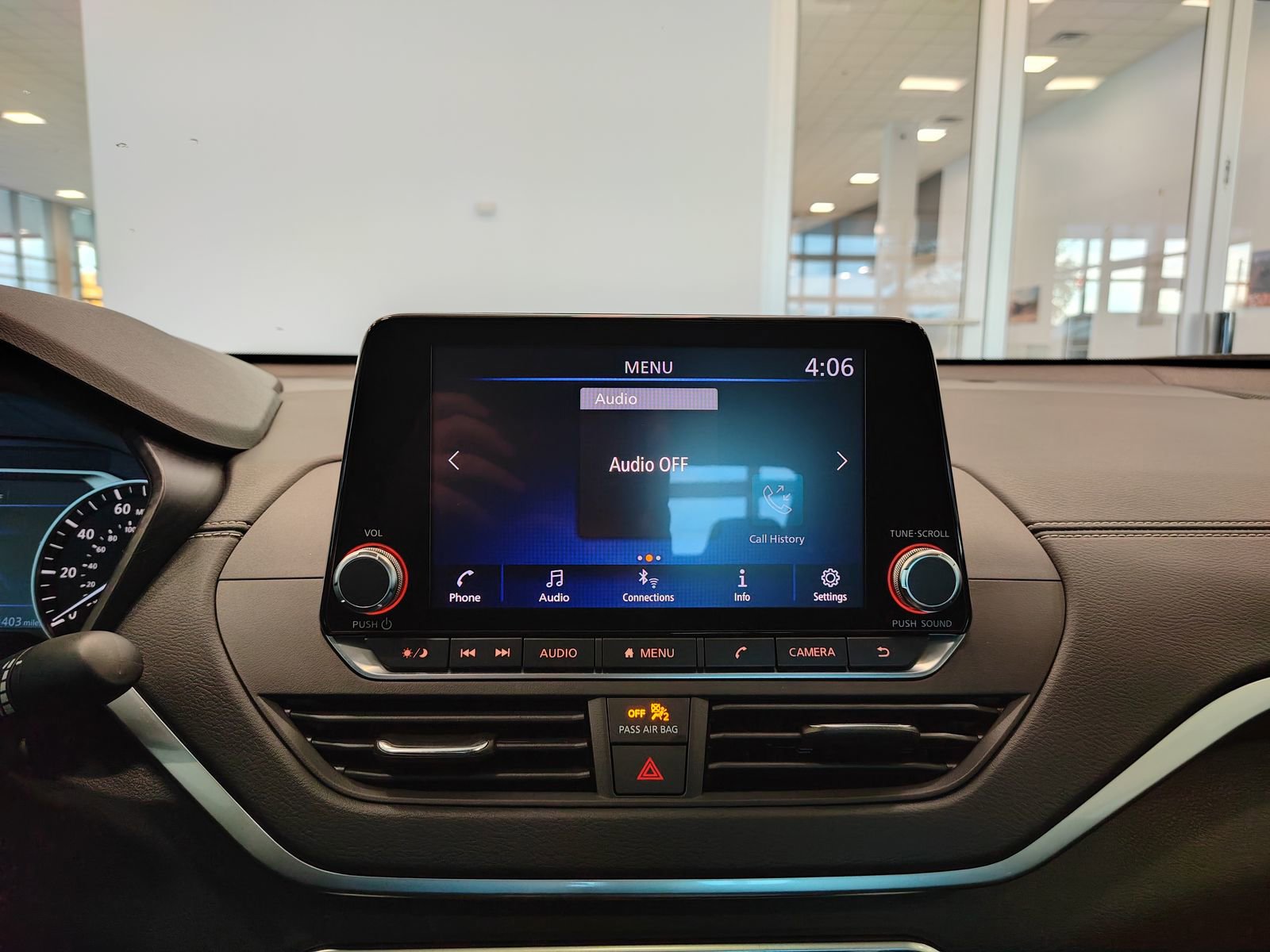 Used 2022 Nissan Altima 2.5 SV w/ SV Premium Package image 26