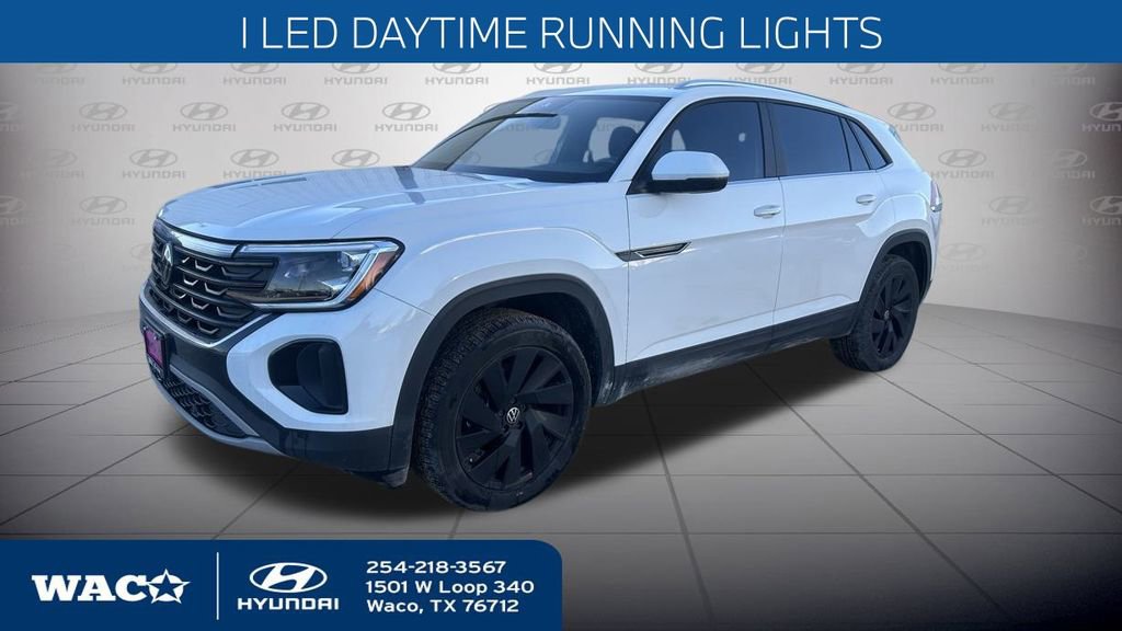 Used 2024 Volkswagen Atlas Cross Sport SE image 14