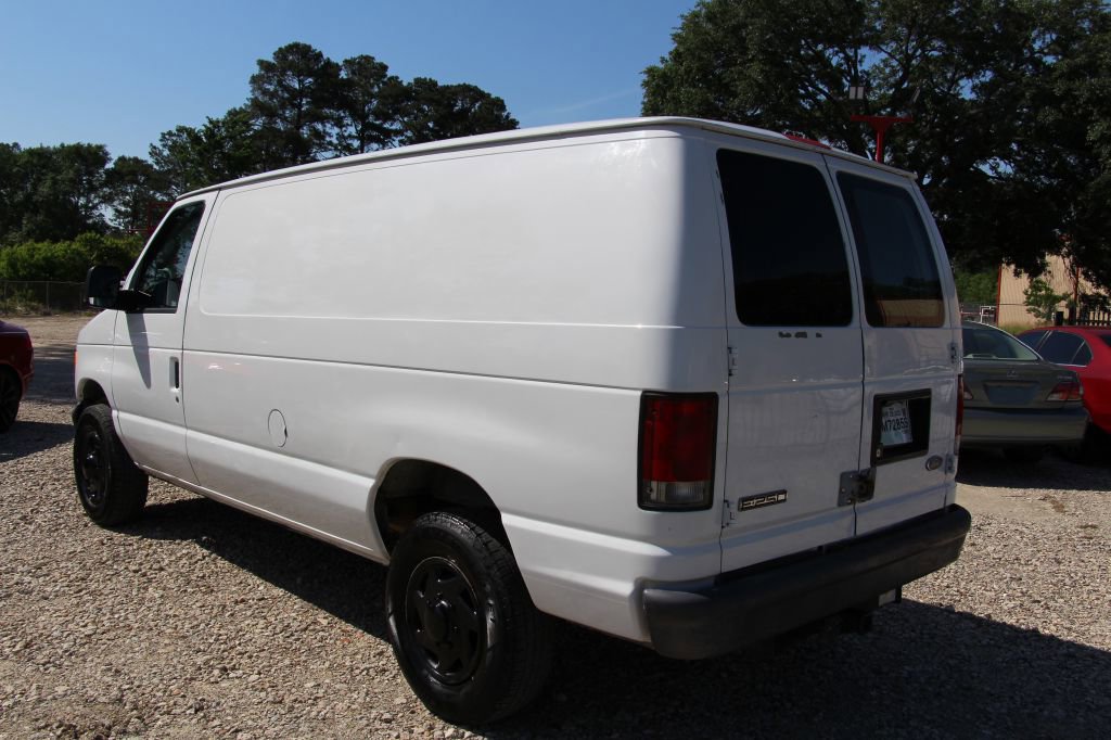 Used 2006 Ford E-250 and Econoline 250 RWD image 5