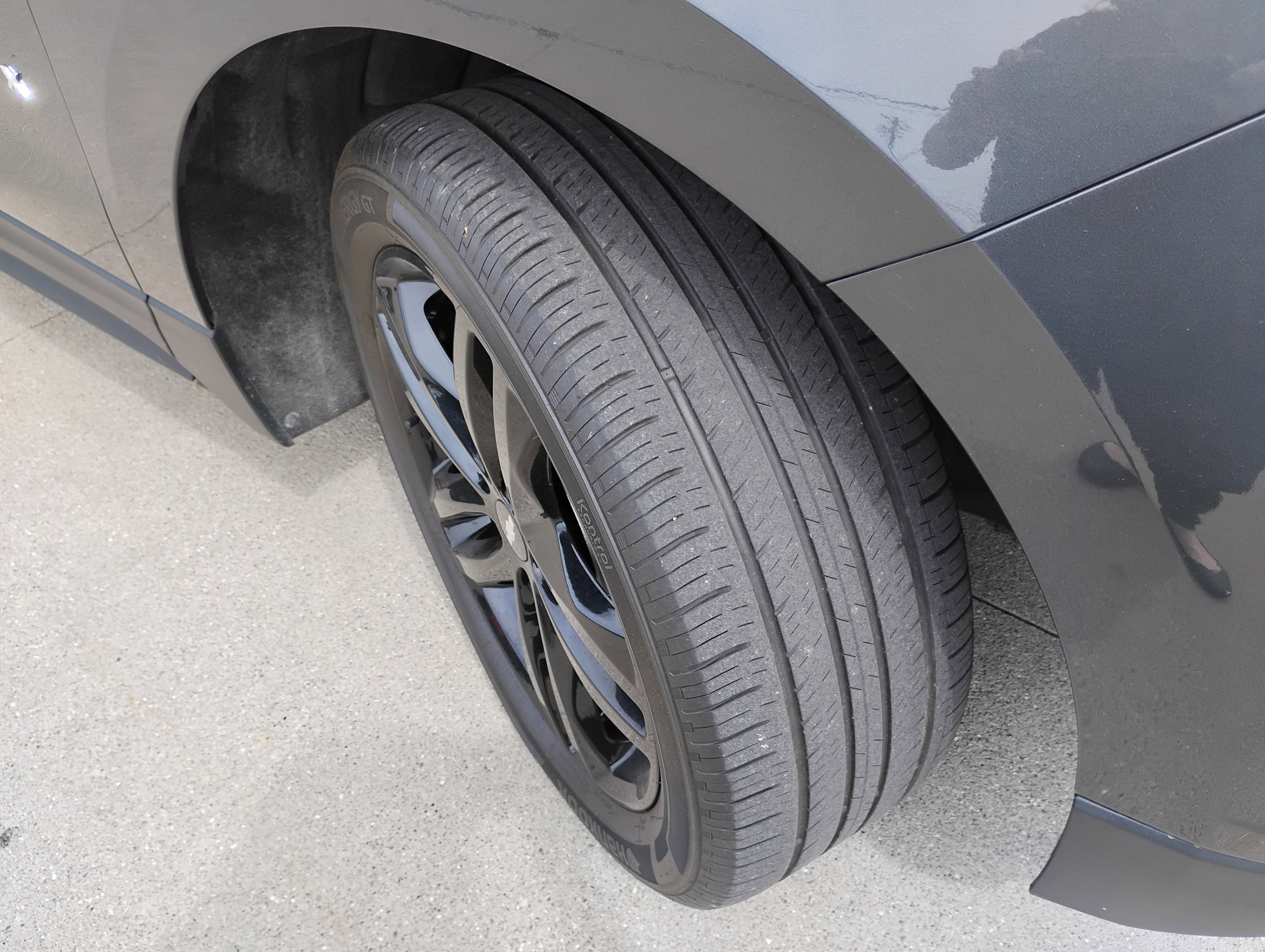 Used 2021 Chevrolet Equinox LT FWD image 28