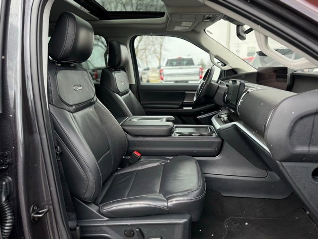 Certified 2025 Ford Expedition Max Platinum image 22