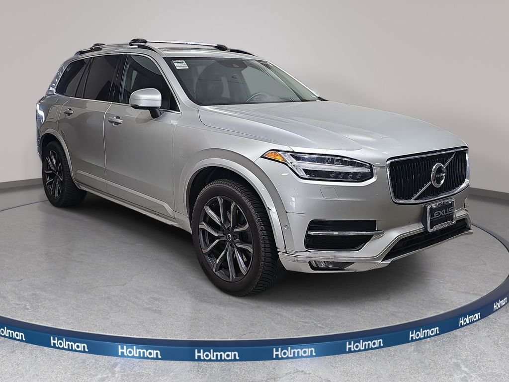 Used 2016 Volvo XC90 T6 Momentum w/ Momentum Plus Package AWD/4WD image 4
