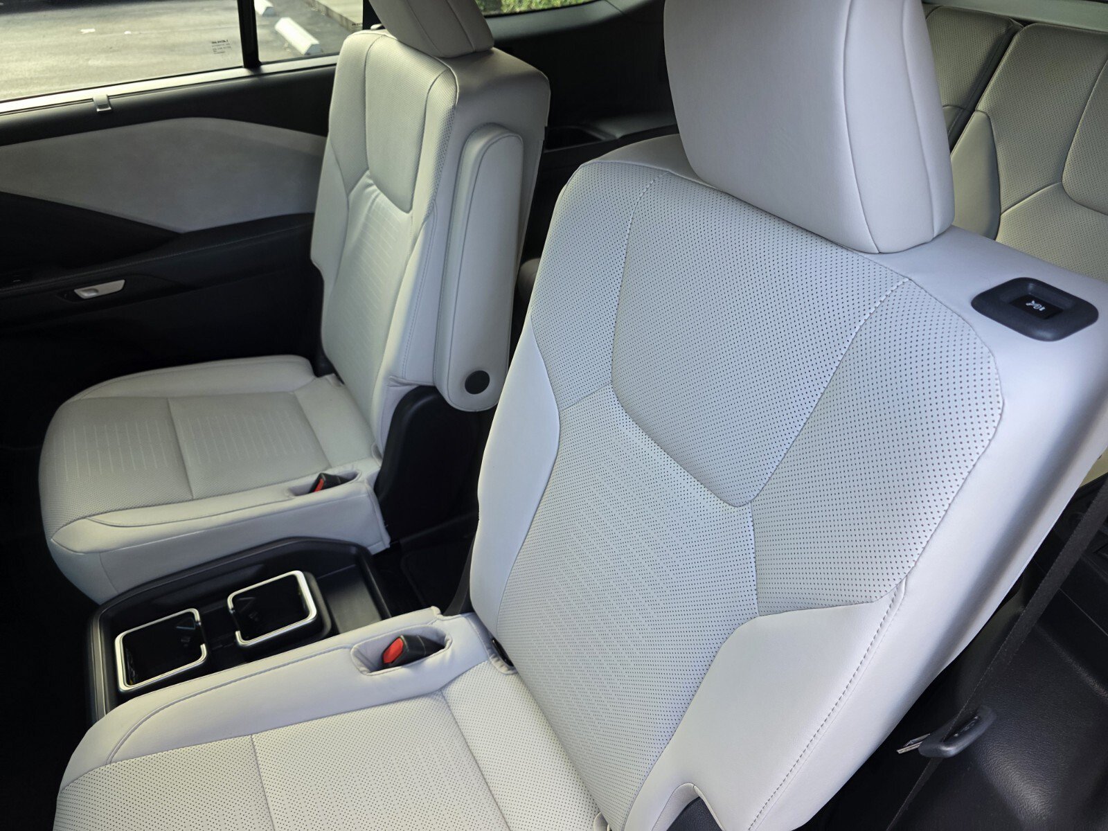 Used 2025 Lexus TX 350 AWD w/ Technology Package image 16