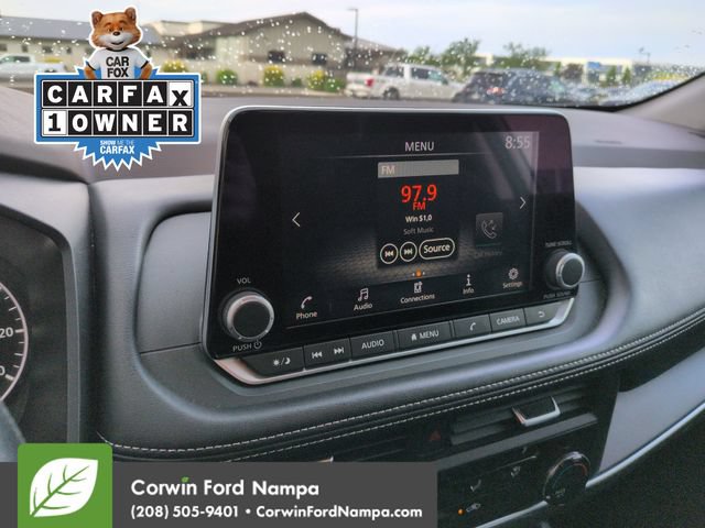 Used 2023 Nissan Rogue S AWD/4WD image 16