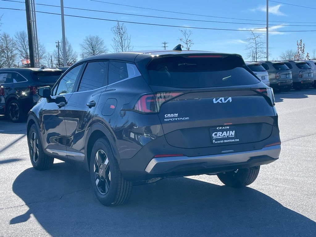 New 2026 Kia Sportage LX w/ LX Convenience Package FWD image 5