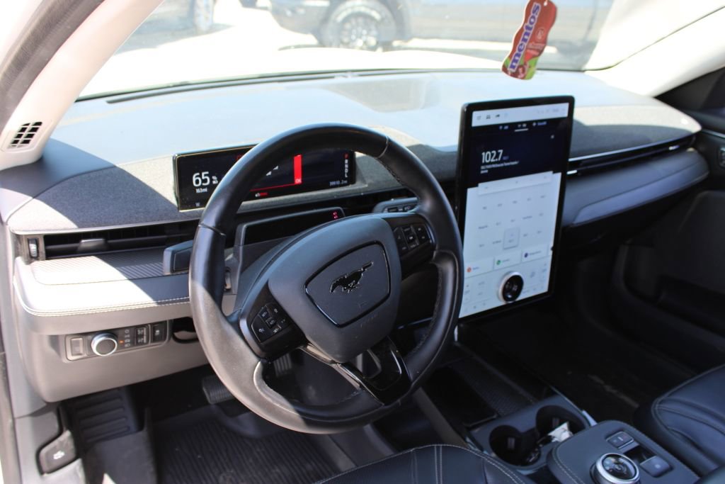 Used 2022 Ford Mustang Mach-E Premium AWD/4WD image 30