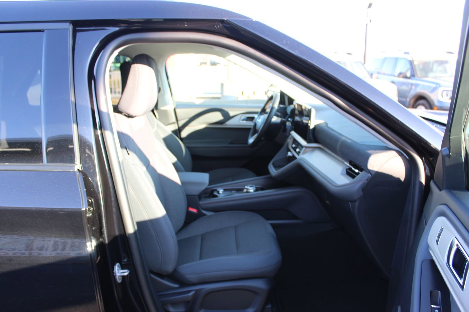 New 2026 Ford Explorer Active image 11