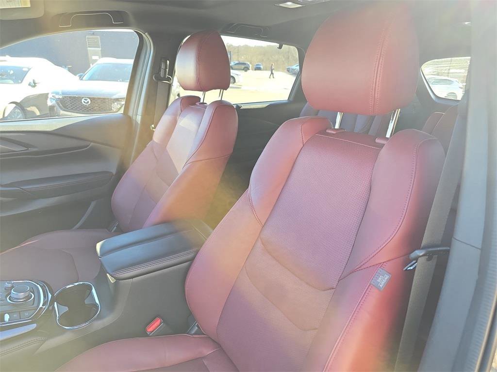 Used 2023 MAZDA CX-9 Carbon Edition image 22