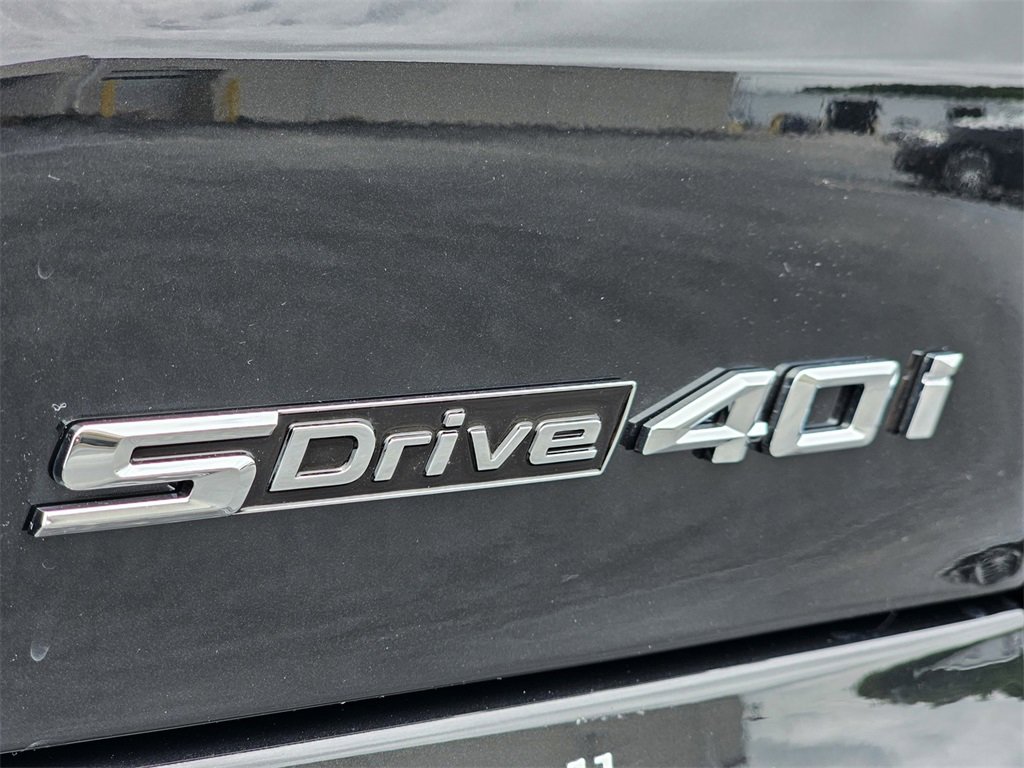 Used 2026 BMW X5 sDrive40i w/ Parking Assistance Package image 12