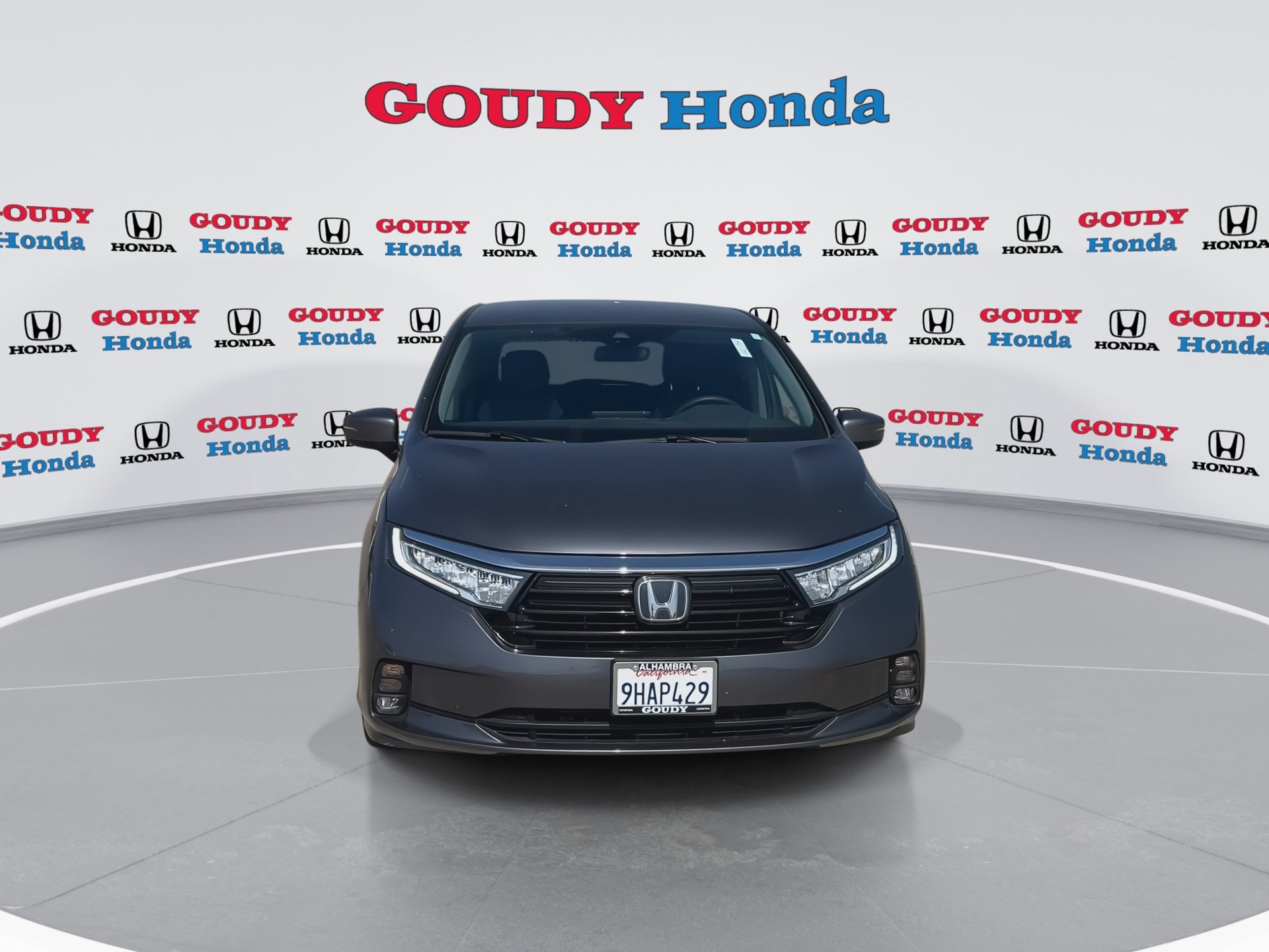 Used 2023 Honda Odyssey EX image 3