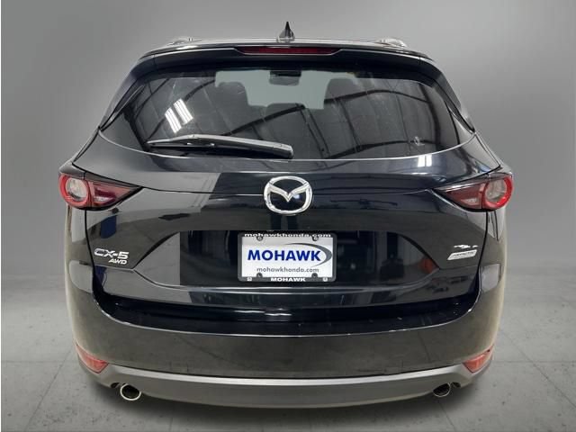Used 2018 MAZDA CX-5 Touring w/ Preferred Equipment Package AWD/4WD image 4