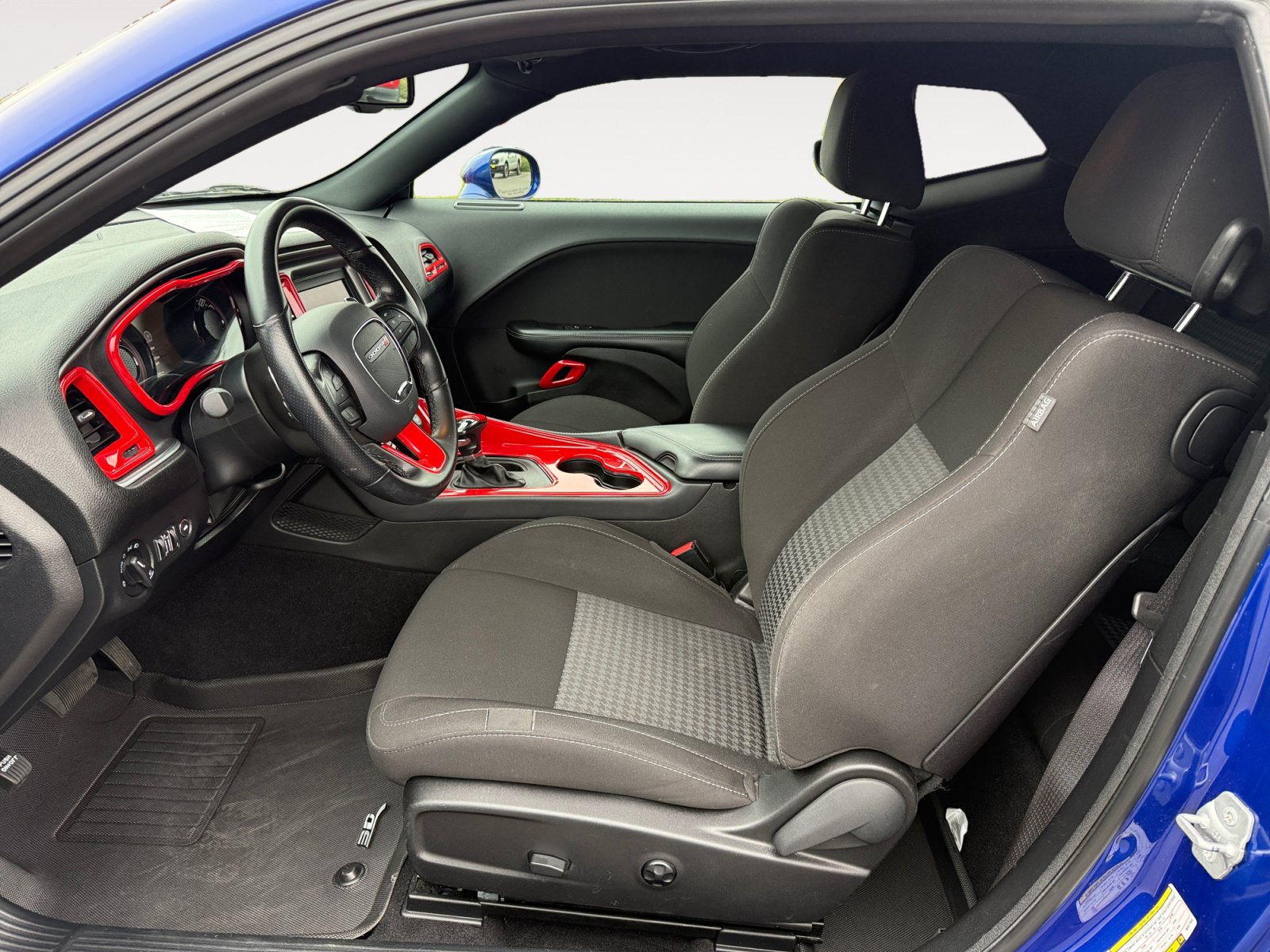 Used 2021 Dodge Challenger GT w/ Blacktop Package RWD image 10