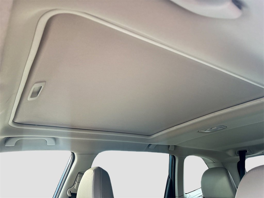 Used 2022 Subaru Forester Limited w/ Popular Package #2 image 23