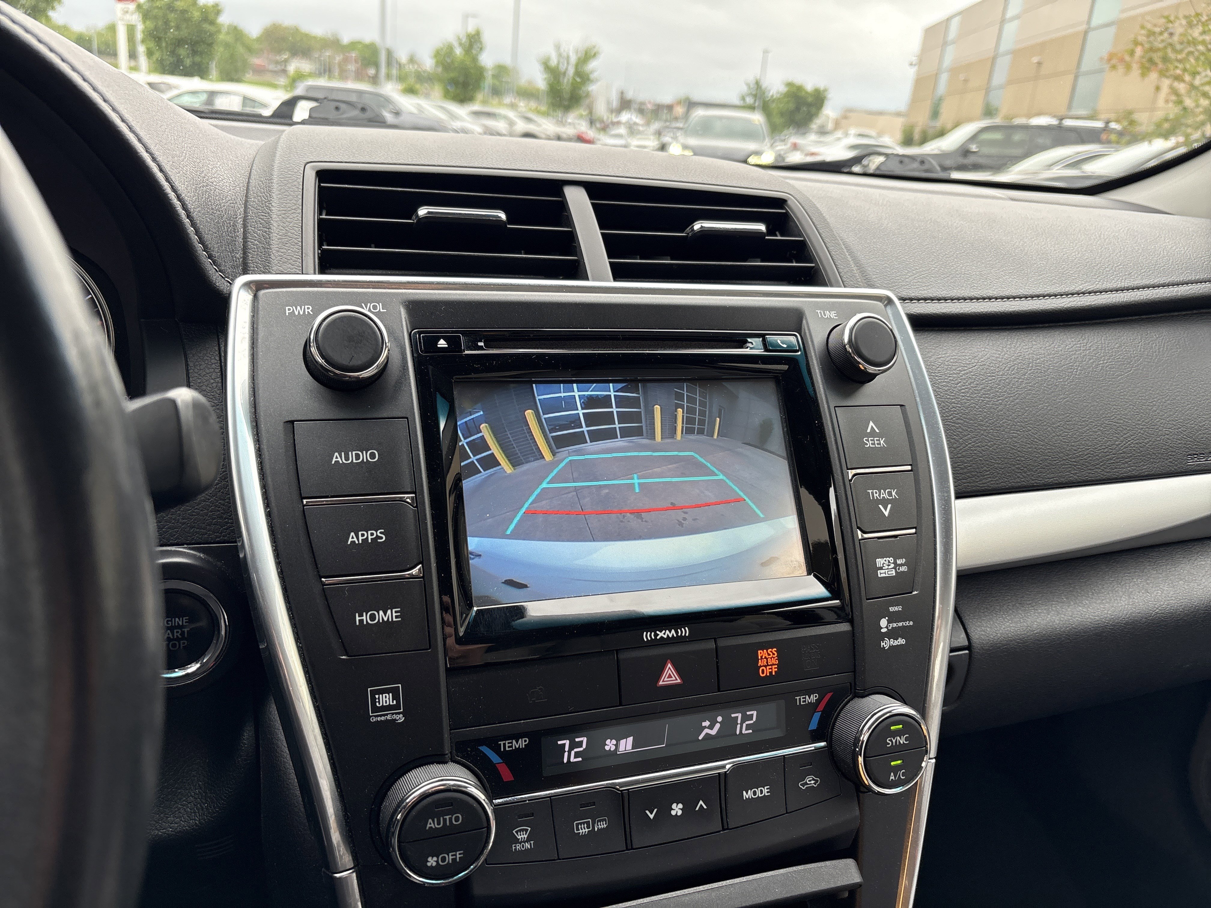 Used 2017 Toyota Camry XSE FWD image 29