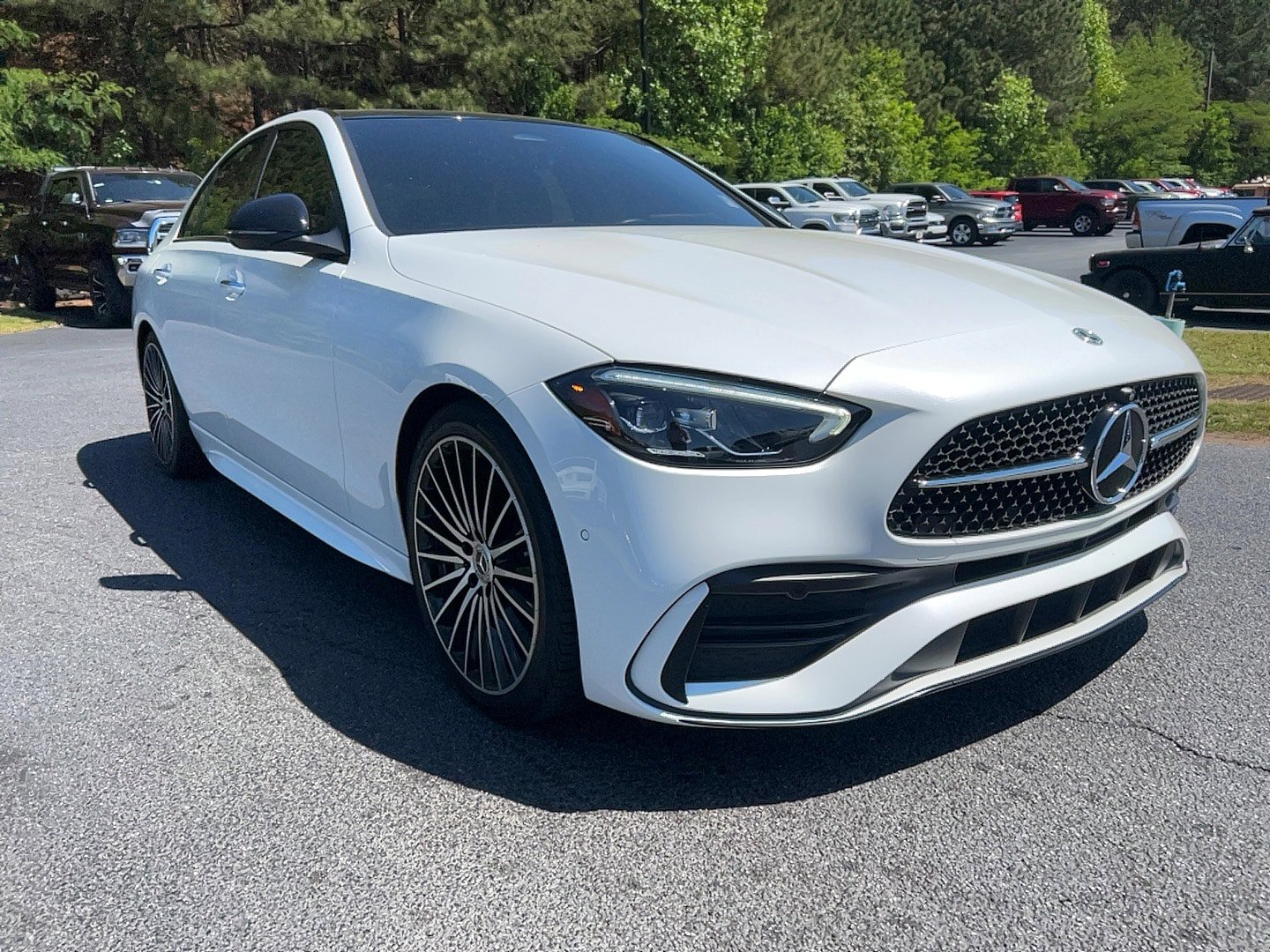 Used 2022 Mercedes-Benz C 300 image 3